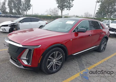 2024 Cadillac Lyriq Luxury W/1Sd from USA, damaged, VIN 1GYKPRRKXRZ105337